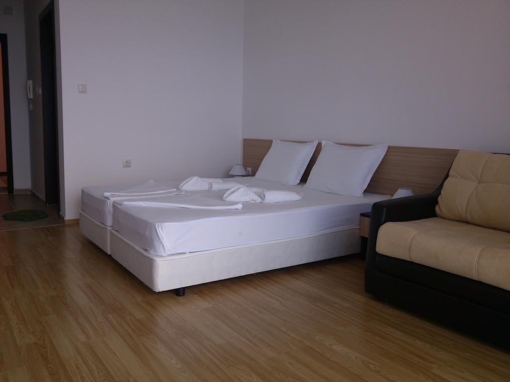 צ'רנומורץ Villa Lazuren Bryag 2 חדר תמונה
